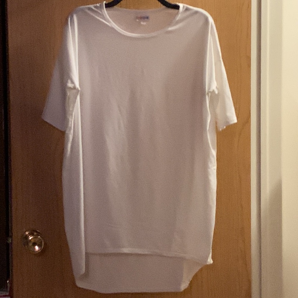 White LulaRoe tunic